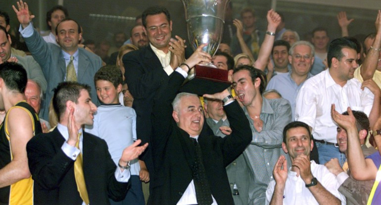 Όταν η ΑΕΚ επέστρεφε στην κορυφή της Ελλάδας με την ανατροπή του... αιώνα! Όταν η ΑΕΚ επέστρεφε στην κορυφή της Ελλάδας με την ανατροπή του... αιώνα!