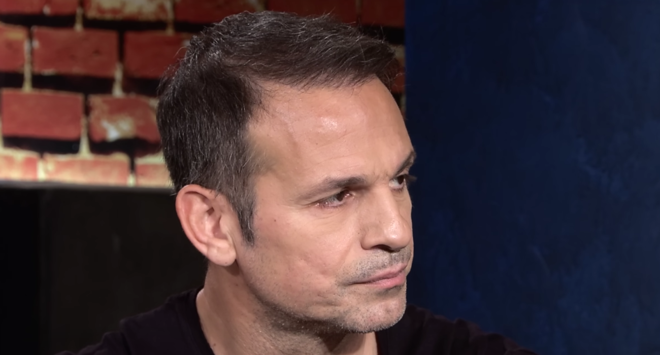 Το «αντίο» του Ντέμη στον Χατζηχρήστο μέσα από το Athletiko Το «αντίο» του Ντέμη στον Χατζηχρήστο μέσα από το Athletiko