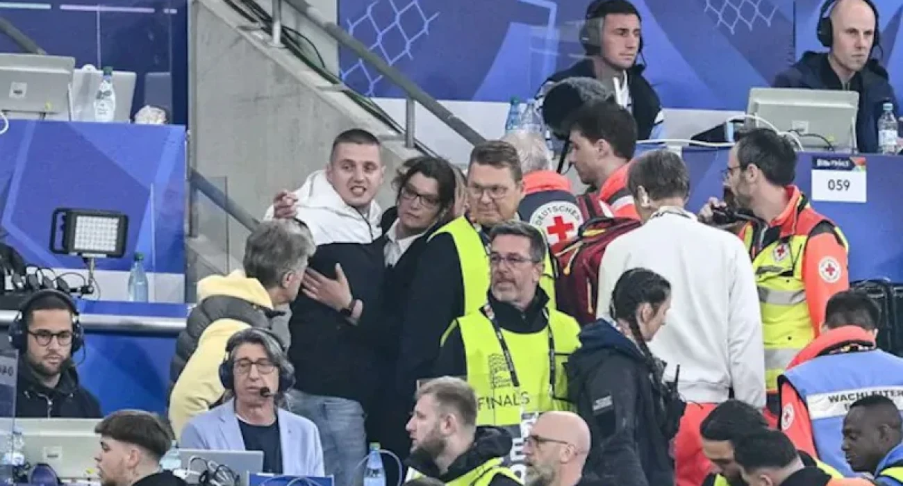 Πηγή: Χ Πηγή: Χ