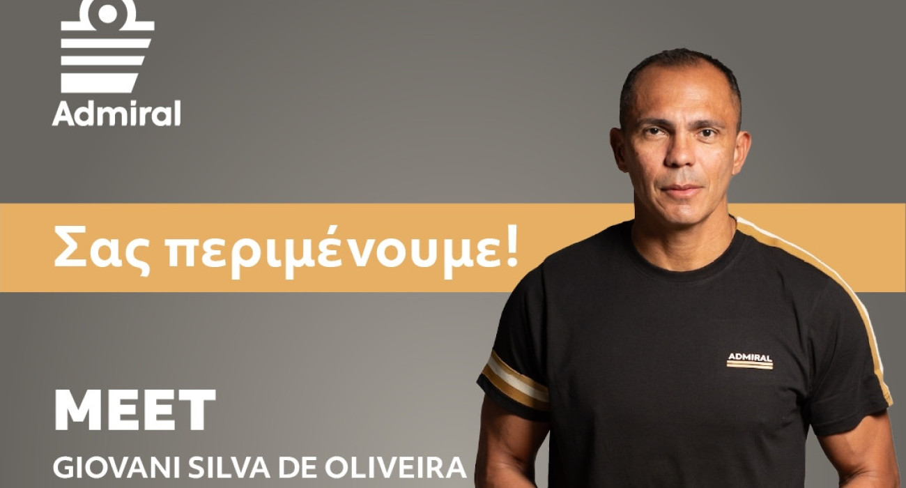 Ο Giovanni Silva de Oliveira στο νέο κατάστημα της Admiral στον Πειραιά Ο Giovanni Silva de Oliveira στο νέο κατάστημα της Admiral στον Πειραιά