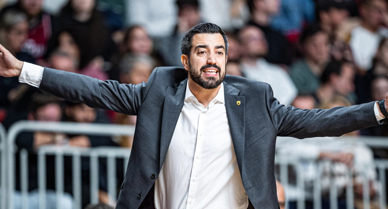 Ο Αντρέα Βιτσεντζούτο στο Athletiko: «Ο Σάκοτα ήταν ο μαέστρος, ένιωσα την ΑΕΚ σπίτι μου» Ο Αντρέα Βιτσεντζούτο στο Athletiko: «Ο Σάκοτα ήταν ο μαέστρος, ένιωσα την ΑΕΚ σπίτι μου»