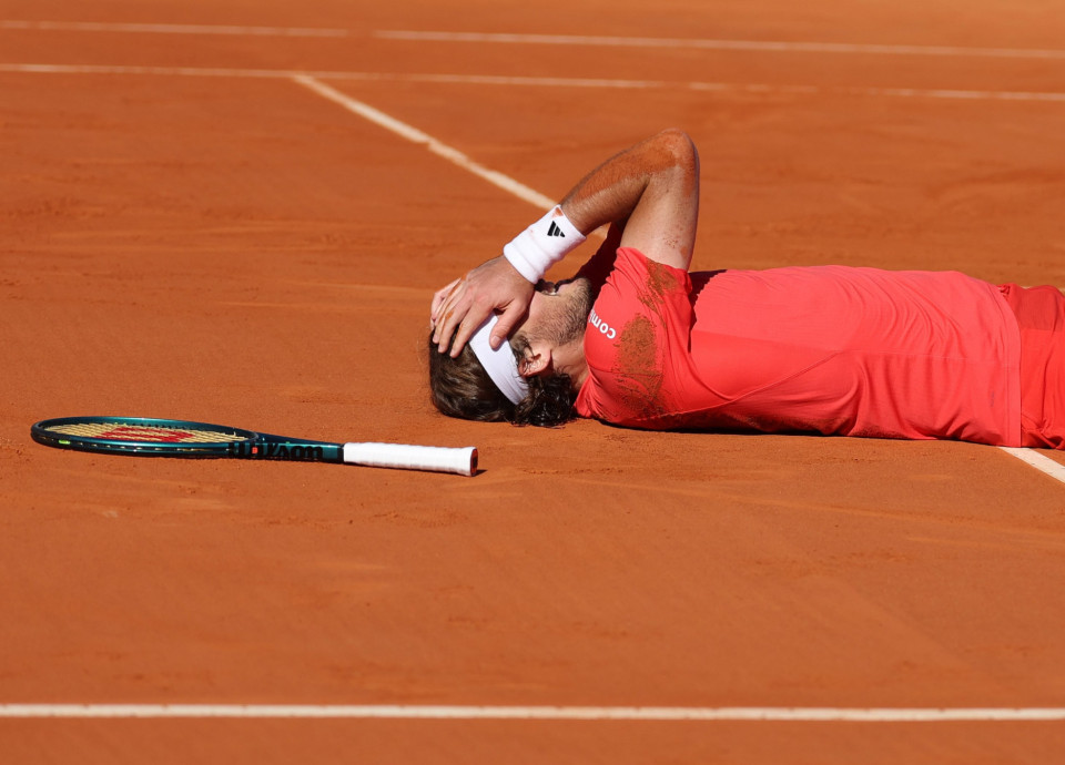 Ο Τσιτσιπάς κλείνει τη σεζόν στο Νο.34 - Για πρώτη φορά μετά από 7 χρόνια εκτός Top30