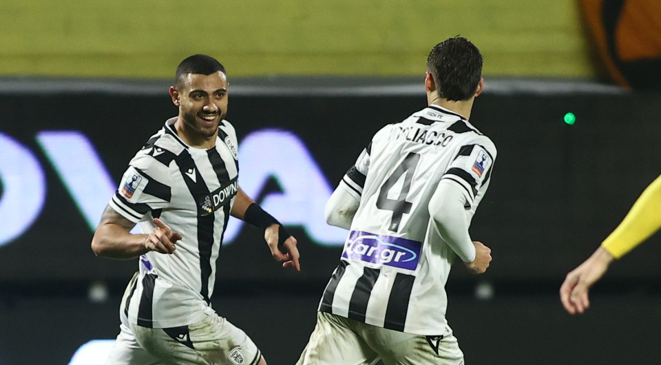 Ο Άρης κρατούσε τη νίκη, αλλά με «ψαλιδάκι» στο 95' ο Γιακουμάκης έδωσε βαθμό στον ΠΑΟΚ