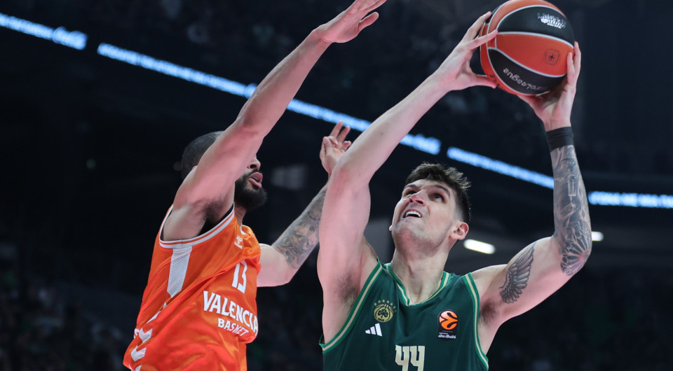 Β. Ιωάννου, Γ. Μπουρούσης και Θ. Ασπρούλιας για την ήττα του Παναθηναϊκού από τη Βαλένθια (video)