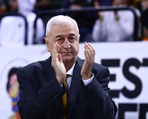 Σάκοτα από καρδιάς: «Είμαι συναισθηματικά δεμένος με την ΑΕΚ» (vids) Σάκοτα από καρδιάς: «Είμαι συναισθηματικά δεμένος με την ΑΕΚ» (vids)