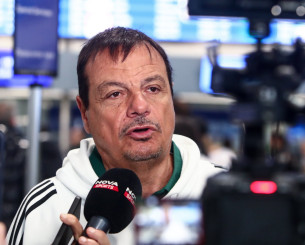 Αταμάν: «Έχουμε σπουδαία ομάδα, όλοι περιμένουν να πάμε στα play-offs και να κερδίσουμε τον τίτλο» Αταμάν: «Έχουμε σπουδαία ομάδα, όλοι περιμένουν να πάμε στα play-offs και να κερδίσουμε τον τίτλο»