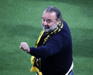 Απάντηση Ηλιόπουλου στον Δημήτρη Γιαννακόπουλο: «Θα ήταν άδικη μια κόντρα μεταξύ μας» (vid) Απάντηση Ηλιόπουλου στον Δημήτρη Γιαννακόπουλο: «Θα ήταν άδικη μια κόντρα μεταξύ μας» (vid)