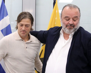 «Διαζύγιο» που σοκάρει: «Διοίκηση της ΑΕΚ και Αλμέιδα αποφάσισαν να μην συνεχίσουν μαζί!» «Διαζύγιο» που σοκάρει: «Διοίκηση της ΑΕΚ και Αλμέιδα αποφάσισαν να μην συνεχίσουν μαζί!»