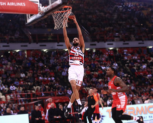 Η Βαλένθια έκανε πρόταση για τον Τόμπσον - Έχει πέντε ημέρες να ματσάρει την προσφορά η Μπασκόνια