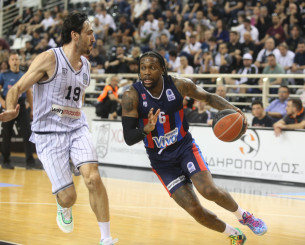 Στη Μύκονο ο Κέντρικ Ρέι