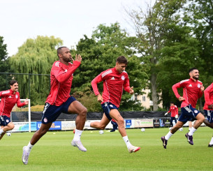 Πού θα δείτε τα φιλικά προετοιμασίας του Ολυμπιακού και του ΠΑΟΚ