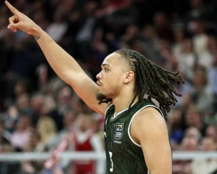 Έριξε... βόμβα με Κάρσεν Έντουαρντς η Βίρτους Μπολόνια