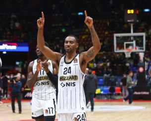 Η Παρτίζαν συνεχίζει το «χτίσιμο» του ρόστερ της κρατώντας τον Μάικ