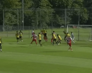 Κακή αμυντική λειτουργία της ΑΕΚ, ο Λάμπερτ με κεφαλιά το 0-1 (video)