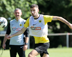 Η ΑΕΚ πάει για συμβιβασμό με Μήτογλου - Νέα αναβολή στην εκδίκαση των προσφυγών