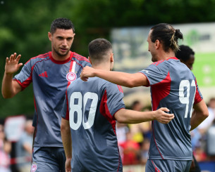 «BACK2ΜΠΑΚ»: Ο Διονύσης Βερβελές μεταφέρει το νεότερο «ερυθρόλευκο» ρεπορτάζ