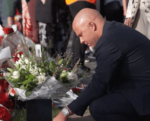 Αφησε λουλούδια για τον Ζότα ο Σλοτ και συγκίνησε: «Είχαμε τα ίδια όνειρα» (video)