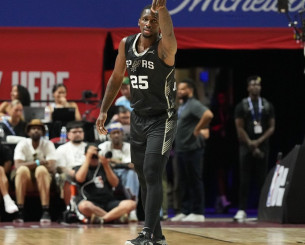 Ο Μπαρτζώκας είδε τον Ντέιβιντ Τζόουνς-Γκαρσία που διαπρέπει στο Summer League