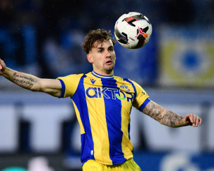 Ο Ολυμπιακός παίρνει «πακέτο» τους Ζουγλή και Αγγελάκη από τον Αστέρα AKTOR