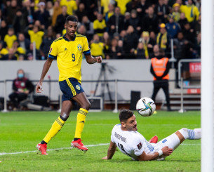 «Συμφώνησε με την Λίβερπουλ ο Ίσακ» «Συμφώνησε με την Λίβερπουλ ο Ίσακ»