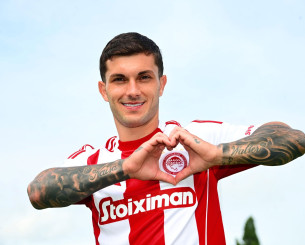 «Thank you, PAME»: Το DM του Στρεφέτσα στο Instagram του Ολυμπιακού