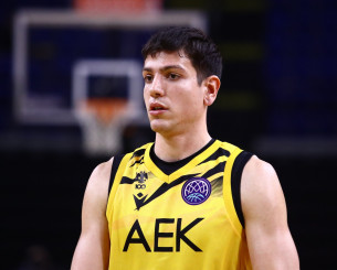 Επίσημο: Φλιώνης τριετίας στην ΑΕΚ Betsson Επίσημο: Φλιώνης τριετίας στην ΑΕΚ Betsson