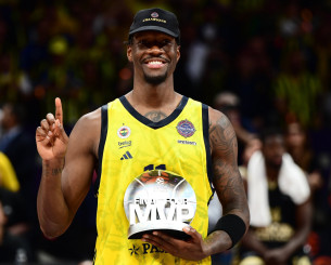 Οι Φοίνιξ Σανς ανακοίνωσαν την απόκτηση του πρωταθλητή Ευρώπης Χέις-Ντέιβις