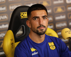 Μόντσου: «Πρέπει να μπούμε στο γήπεδο και να… δαγκώνουμε» Μόντσου: «Πρέπει να μπούμε στο γήπεδο και να… δαγκώνουμε»