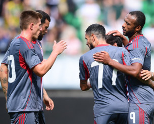 Τα highlights της νίκης του Ολυμπιακού επί της Ντεν Χάαγκ (video)