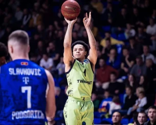 Επαφές της ΑΕΚ Betsson με τον Άντονι Κάουαν τζούνιορ Επαφές της ΑΕΚ Betsson με τον Άντονι Κάουαν τζούνιορ