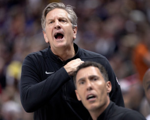 Στο παρκέ ξένοι στους πάγκους ντόπιοι: Το NBA δεν έχει ανοίξει τα... σύνορα των προπονητών Στο παρκέ ξένοι στους πάγκους ντόπιοι: Το NBA δεν έχει ανοίξει τα... σύνορα των προπονητών