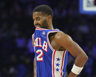 Στόχος του Ολυμπιακού από το NBA υπέγραψε στους Σανς αλλά χωρίς εγγυήσεις - Πιθανή η αποδέσμευσή του Στόχος του Ολυμπιακού από το NBA υπέγραψε στους Σανς αλλά χωρίς εγγυήσεις - Πιθανή η αποδέσμευσή του