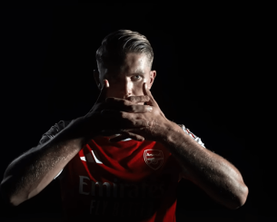 Ο Γιόκερες άφησε στην Πορτογαλία τη μια πρώην και «πάει» στο Λονδίνο για την άλλη Ο Γιόκερες άφησε στην Πορτογαλία τη μια πρώην και «πάει» στο Λονδίνο για την άλλη