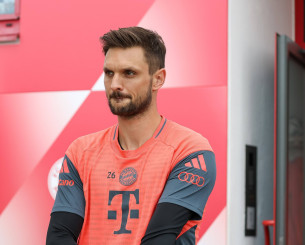 Θρήνος στην οικογένεια της Μπάγερν: Ο Ουλράιχ ανακοίνωσε τον θάνατο του εξάχρονου γιου του Θρήνος στην οικογένεια της Μπάγερν: Ο Ουλράιχ ανακοίνωσε τον θάνατο του εξάχρονου γιου του