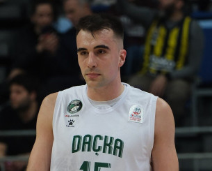 Η ανάλυση του Μάρκο Πετσάρσκι στο Athletiko: «Ξέρει τι να κάνει στο παρκέ» Η ανάλυση του Μάρκο Πετσάρσκι στο Athletiko: «Ξέρει τι να κάνει στο παρκέ»