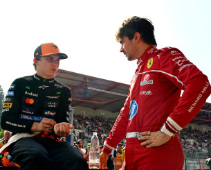 Πιάστρι για Λεκλέρ: «Δεν περίμενα να είμαι πίσω από μια Ferrari»