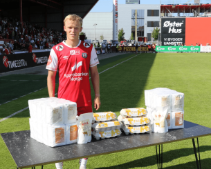 Ποδοσφαιριστής στην Νορβηγία βγήκε MVP και του έδωσαν ως βραβείο... αυγά, γάλα και βρώμη