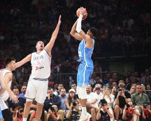 Ο Καμίλ Νόβακ αντιδρά για τους σταρ του NBA που δεν κάνουν δηλώσεις: «Θα υπάρξουν κυρώσεις...» Ο Καμίλ Νόβακ αντιδρά για τους σταρ του NBA που δεν κάνουν δηλώσεις: «Θα υπάρξουν κυρώσεις...»