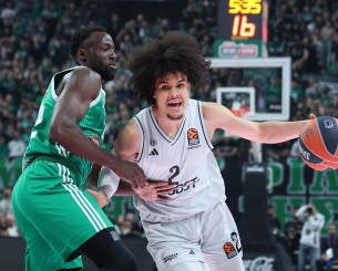 Ο Χιφί μετά τον αποκλεισμό του από το Eurobasket: «Αδέρφια, πάρτε το χρυσό!»