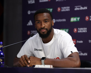 Ντιαλό για Παναθηναϊκό: «Δεν πήγε κάτι στραβά, ο νέος προπονητής ήθελε τους δικούς του παίκτες»