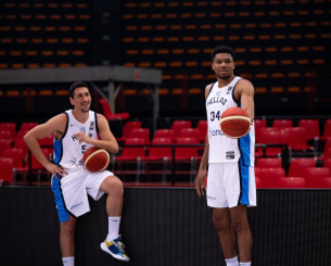 Δώδεκα χρόνια πριν: Όταν ο Λαρεντζάκης είχε ρίξει πρώτος... σφαλιάρα στον Αντετοκούνμπο (video)