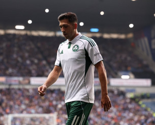 Πλήγμα με Μπακασέτα, νοκ-άουτ από τα ματς με τη Σαχτάρ, στη θέση του στη λίστα ο Ζαρουρί