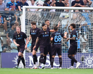 Ο Ολυμπιακός δέχθηκε και δεύτερο γκολ από τη Νάπολι (video)