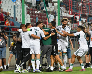 Η ΕΠΟ συνεχάρη τις τρεις ελληνικές ομάδες για τις προκρίσεις τους