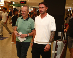 Έφθασε ο Καλάμπρια λίγο μετά τα μεσάνυχτα - Ξεκινά το κεφάλαιο Παναθηναϊκός για τον Ιταλό