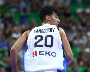 Ο Σαμοντούροφ «λάμπει» και δεν σταματά ποτέ να μας εκπλήσσει - Αυτά έκανε κόντρα στη Λετονία