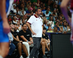 Μπάνκι: «Δεν είναι εύκολο να παίζεις κόντρα σε αυτή την Ελλάδα»