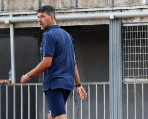 Χωρίς τον προπονητή του ο Πανσερραϊκός κόντρα στην ΑΕΚ