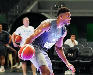 Η ώρα του Γιάννη: Πάνοπλη η Εθνική κόντρα στη Λετονία στην πρεμιέρα του Ακρόπολις (video)