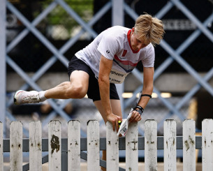 Μυστηριώδης θάνατος για 29χρονο αθλητή - Κατέρρευσε την ώρα του αγώνα, δεν ανακοινώθηκαν τα αίτια (pic & videos)